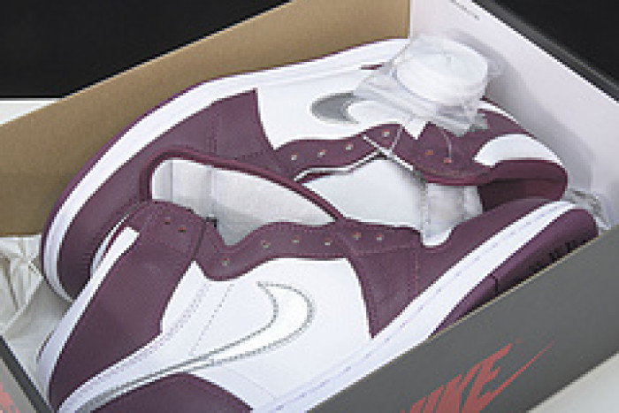 air jordan 1 high og “bordeaux” 555088-611
