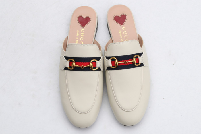 guc loafer