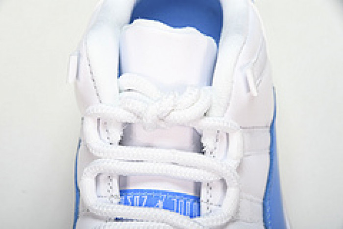 jordan 11 retro low university blue (2017) 528895-106