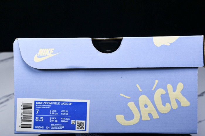 Nike Zoom Field Jaxx SP Travis Scott HQ3061-104