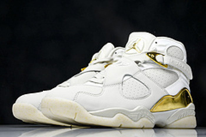 Jordan 8 Retro Champagne 832821-030