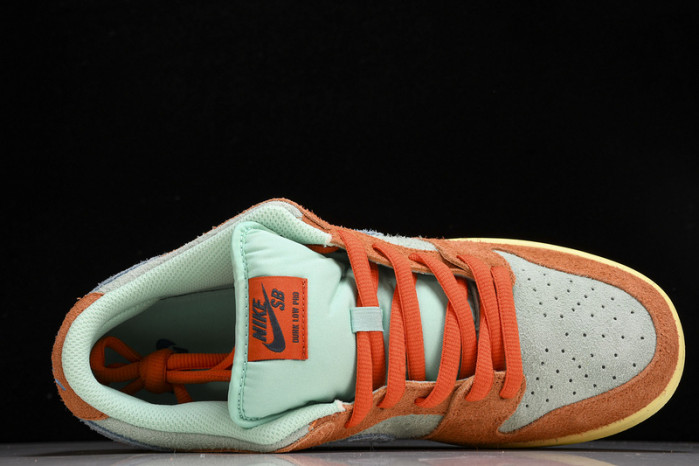 nike sb dunk low “noise aqua” dv5429-800