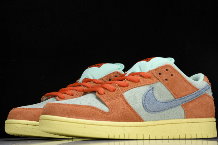 nike sb dunk low “noise aqua” dv5429-800