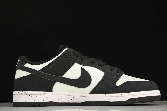 nike sb dunk low barely green 854866-003