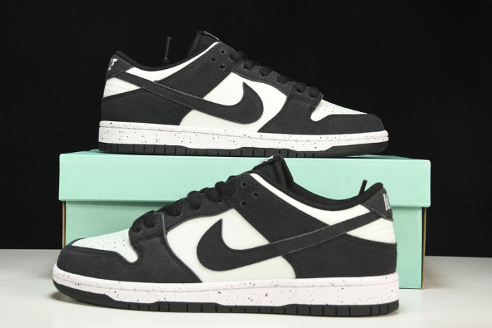 nike sb dunk low barely green 854866-003