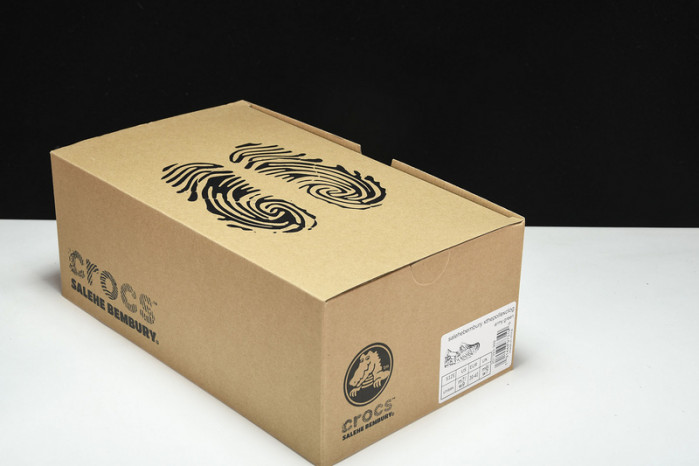 Cr0c5 pollex clog by salehe bembury cucumber cp-3