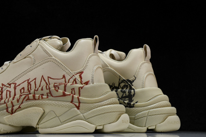 bl triple s trainers sneakers bts-18