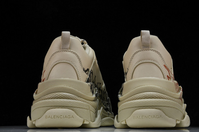 bl triple s trainers sneakers bts-18