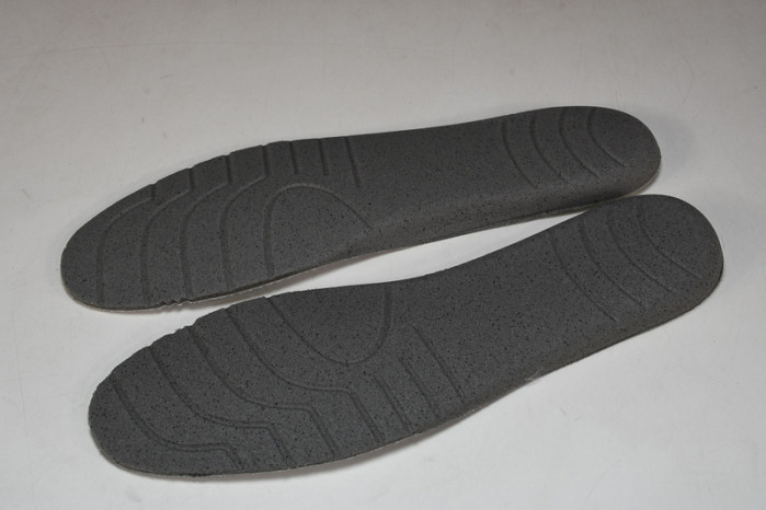 bl triple s trainers sneakers bts-18