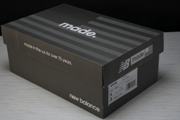 new Ba1an*e 992 yellow grey m992bb