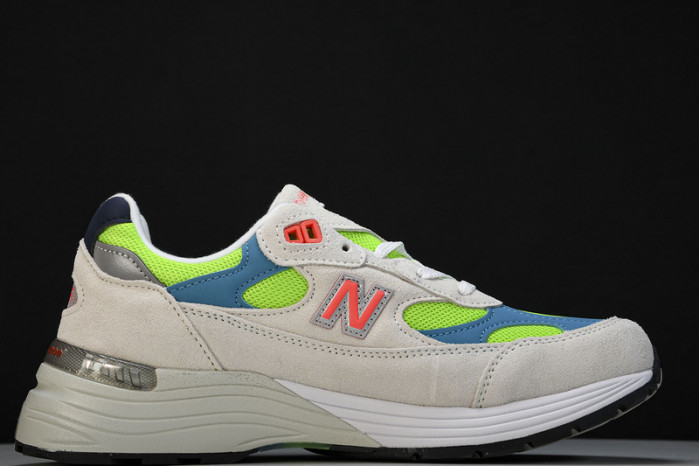 new Ba1an*e 992 white neon cyan m992da
