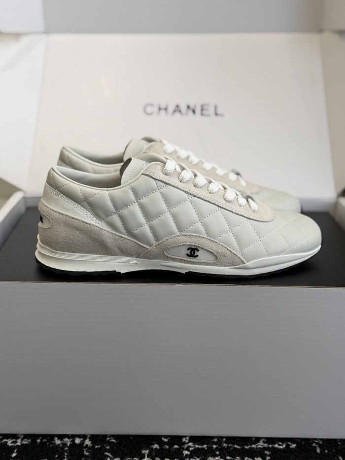 CN LOW TOP TRAINER CC SNEAKERS 21010940