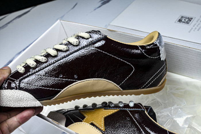 GGDB SNEAKERS 120249