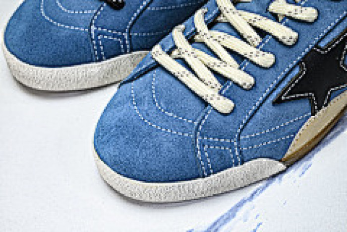 GGDB SNEAKERS 120251