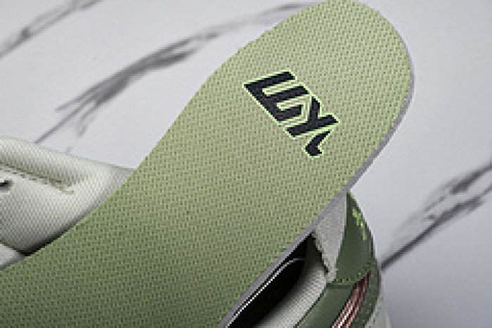 nike dunk low retro prm kyler murray be 1 of one fq0269-001