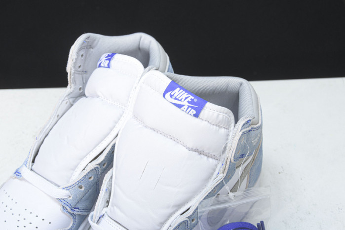 air jordan 1 high og hyper royal 555088-402