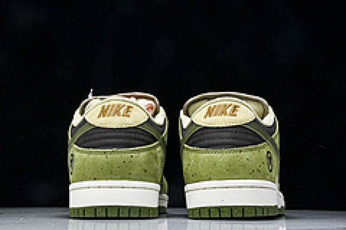 Yuto Horigome x Nike SB Dunk Low HF8022-300