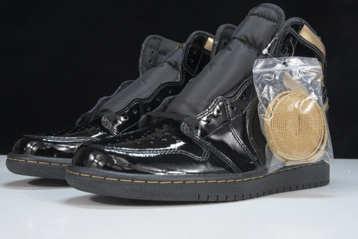 jordan 1 retro high black metallic gold (2020) 555088-032