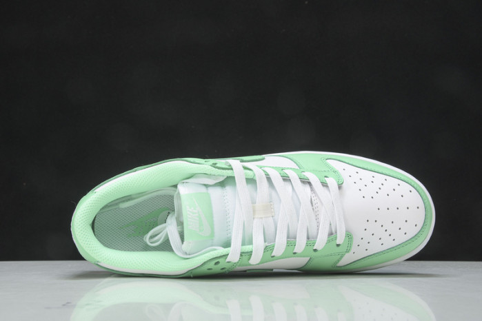 nike dunk low ＂green glow＂dd1503-105