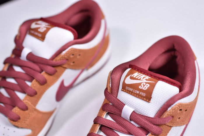 nike sb dunk low pro dark russet cedar bq6817-202