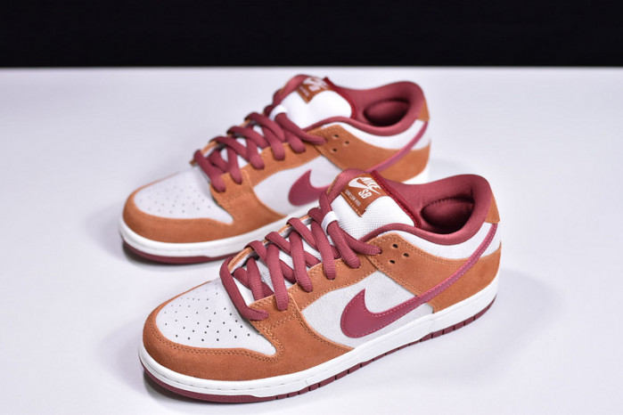 nike sb dunk low pro dark russet cedar bq6817-202
