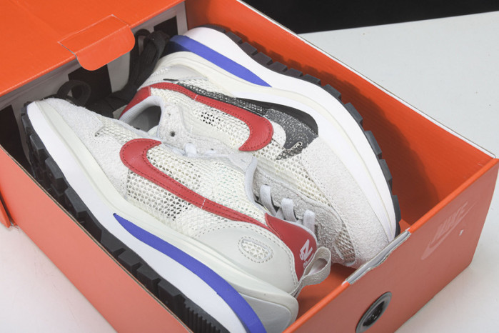 sacai x nike vaporwaffle 3.0 cv1363-100