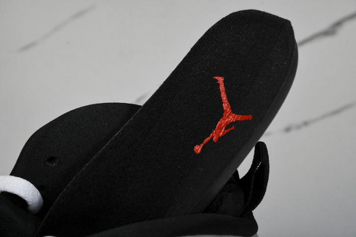 jordan 8 retro bugs bunny 305381-103