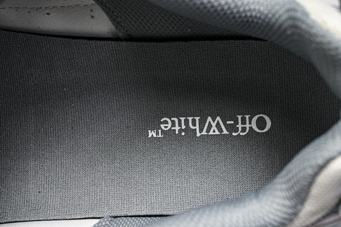 OF BE RIGHT BACK SNEAKERS OB33