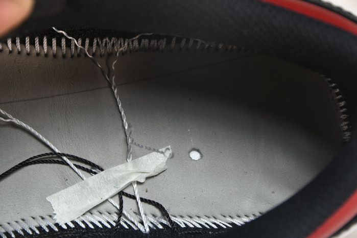 jordan 1 low “alternate bred toe” 553558-066