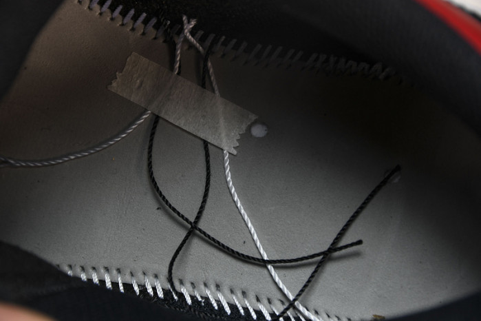 jordan 1 low “alternate bred toe” 553558-066