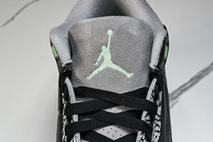 air jordan 3 “green glow” ct8532-031