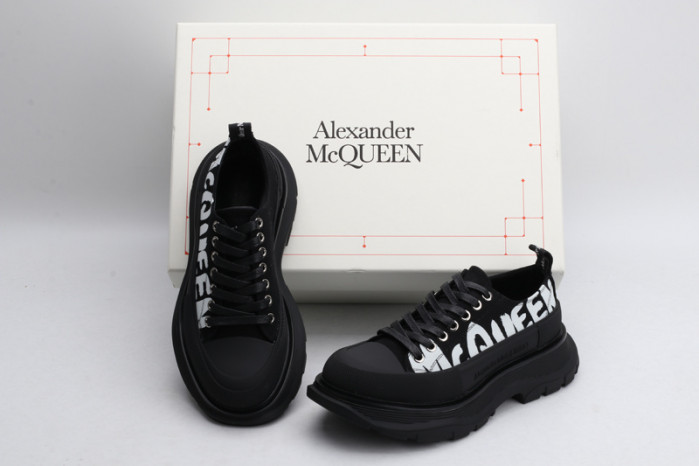 alex mcqu sneakers 112624
