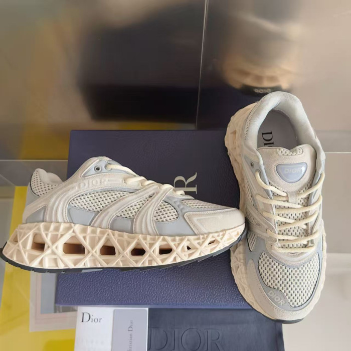 DR B35 LOW-TOP SNEAKERS DR-176