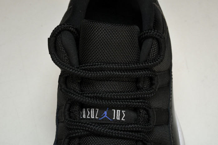 air jordan 11 “space jam" fv5104-004