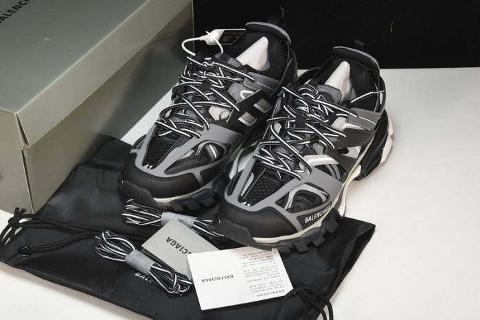 bl tess s. gomma trek low sneakers