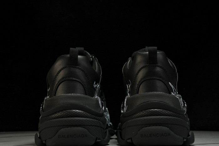 bl triple s trainers sneakers bts-19