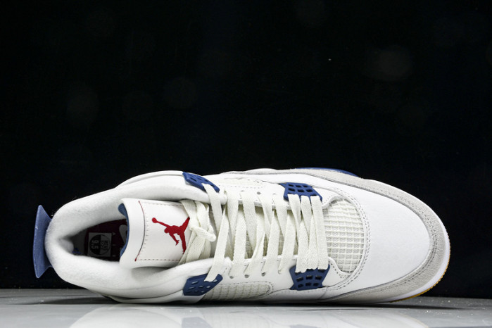 Nike SB x Air Jordan 4 “Navy” DR5415-100