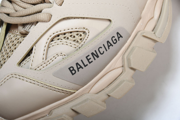 bl tess s. gomma trek low sneakers 042107