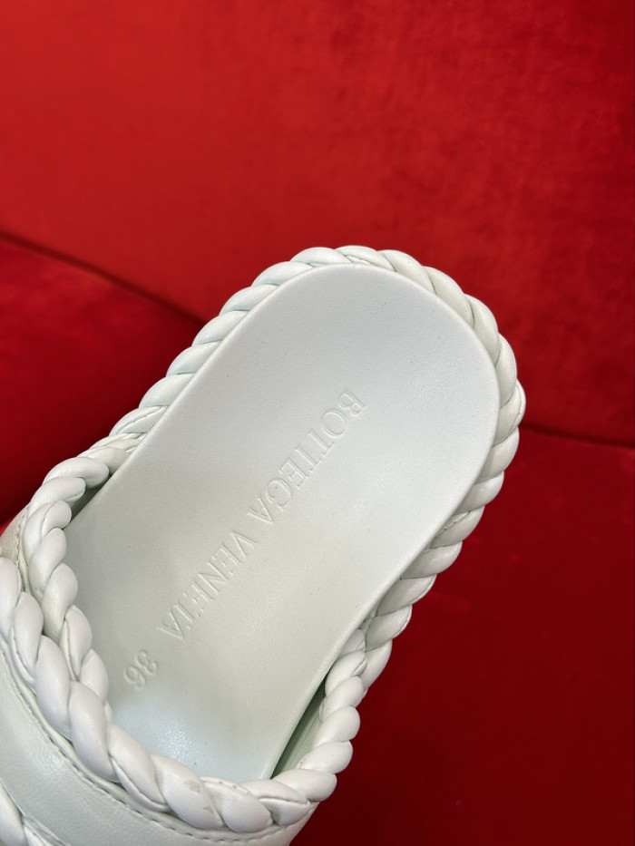 BOTEGA V SLIDES BVS-05