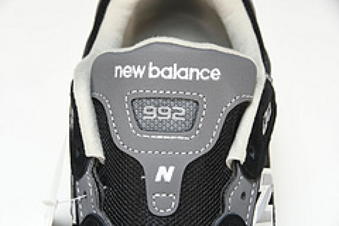 new Ba1an*e 992 black grey suede m992eb