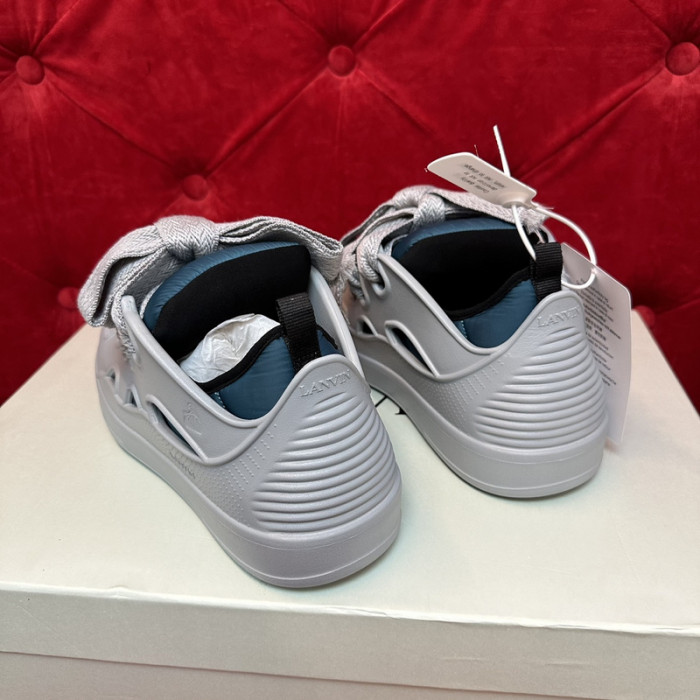 Lanu1n curb sneaker 111200
