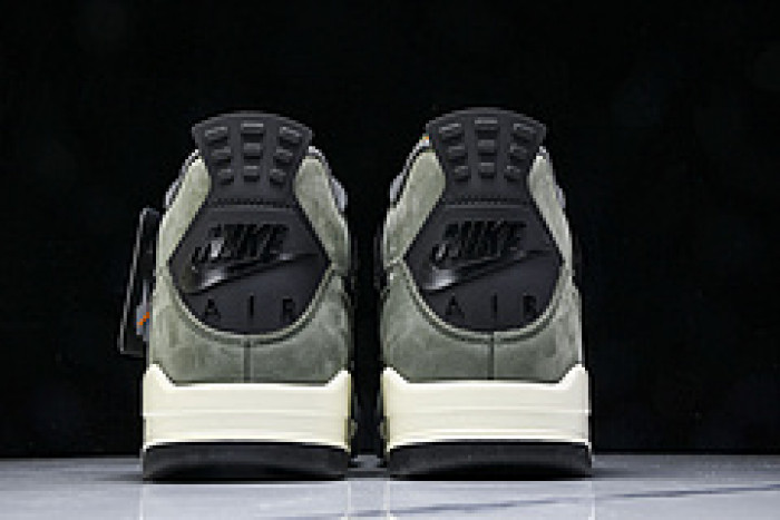 （2025）UNDEFEATED x Air Jordan 4 OG IB1519-200