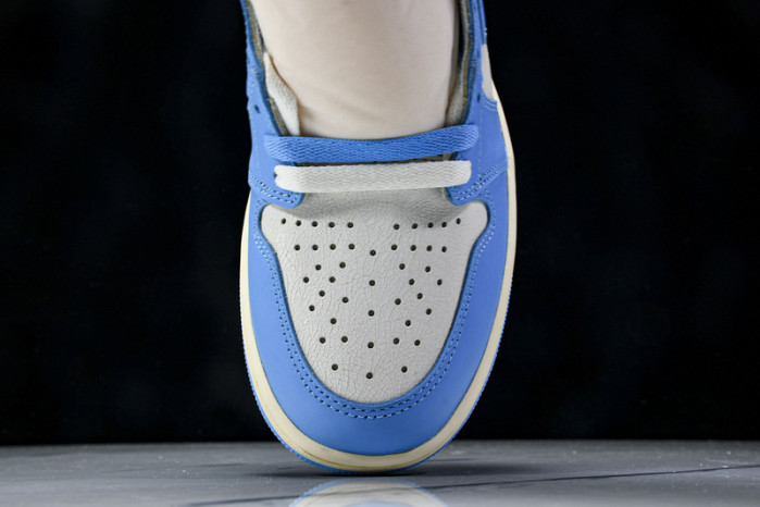 Air Jordan 1 High OG“UNC Reimagined” DZ5485-402