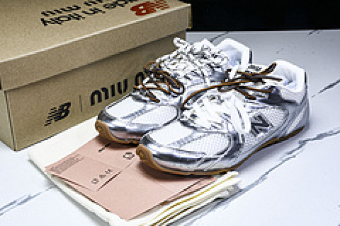 new Ba1an*e m1v nb5304