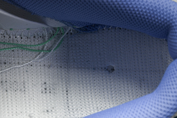 nike sb dunk low futura laboratories bleached aqua hf6061-400