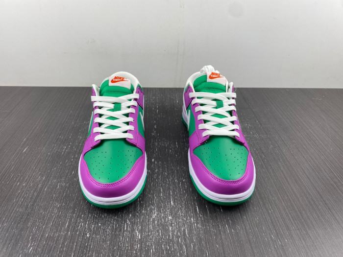 nike dunk low stadium green fuchsia (women