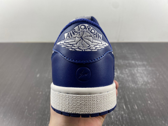 air jordan 1 low og dm7890-101