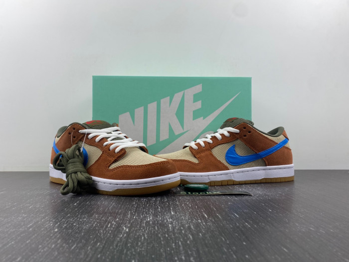 nike sb dunk low corduroy dusty peach bq6817-201