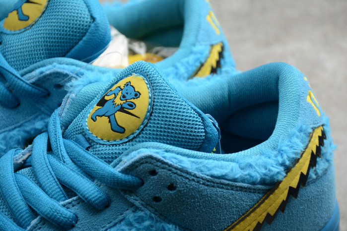 grateful dead x nike dunk low sb "blue bear" cj5378-400