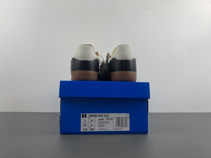 ad low-top sneaker gazelle indoor id8707